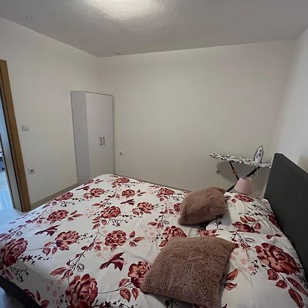 Apartma Azurre Postojna Exteriör bild