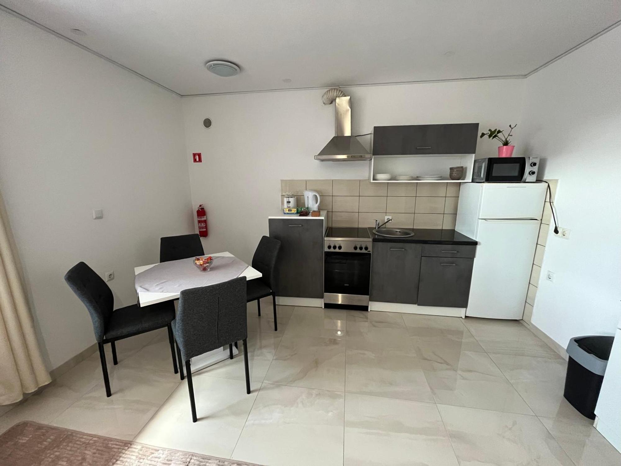 Apartma Azurre Postojna Exteriör bild