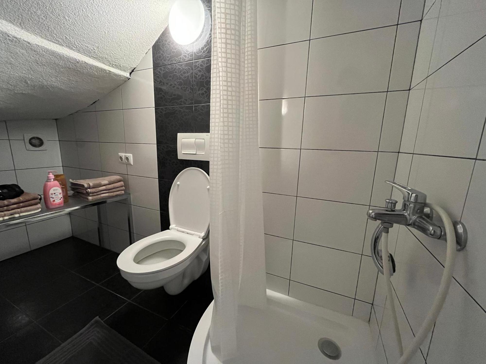 Apartma Azurre Postojna Exteriör bild